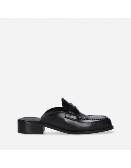 Klapki damskie MISBHV The Brutalist Slip On Loafers 3021BW201 BLACK