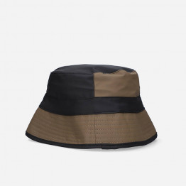 Kapelusz Rains Bucket Hat 20010 BLACK-WOOD