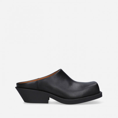 Klapki damskie Marni Leather Mules SBMS007640 P5088 00N99