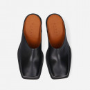 Klapki damskie Marni Leather Mules SBMS007640 P5088 00N99