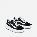 Buty damskie sneakersy Vans Old Skool Overt CC VN0A7Q5EBA2