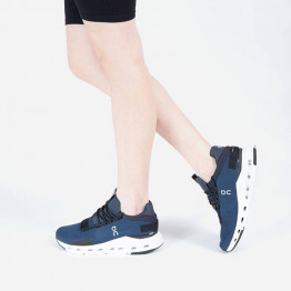 Buty damskie sneakersy On Running Cloudnova 2699114 NAVY/WHITE